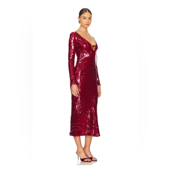 Bardot Verona Sequin Maxi Dress in Burgundy - Picture 3 of 8